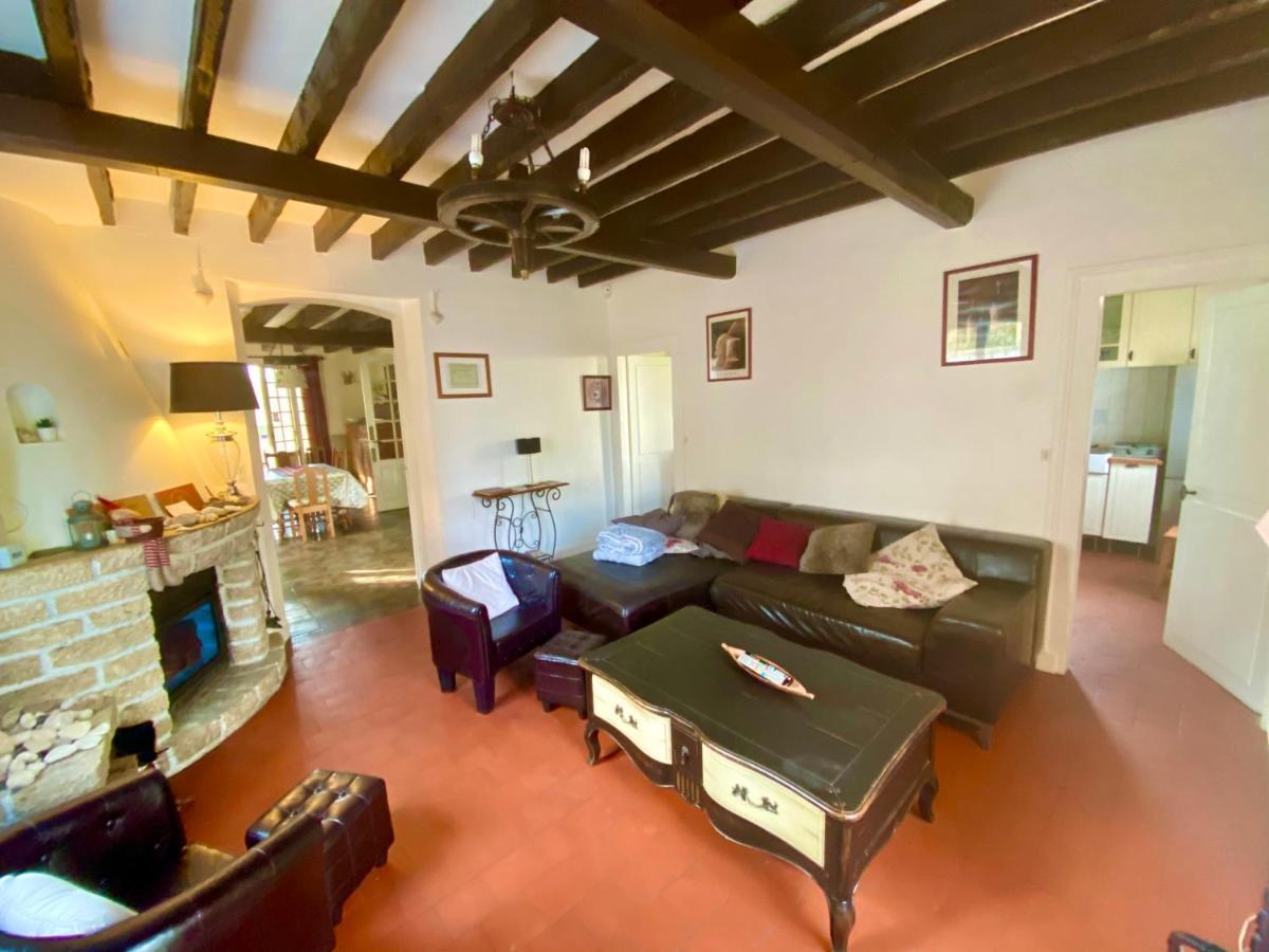 Charmante ancienne maison garde-barrière Oise 25min Roissy Betz Extérieur photo